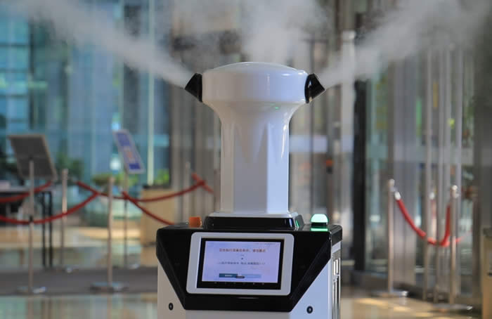 消毒中的消毒機(jī)器人屏幕